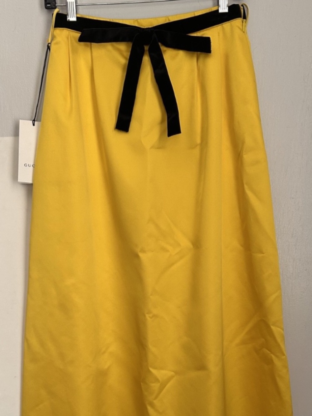 GUCCI Yellow Soft Silk Duchesse Skirt 569013 ZL801 Size 40 NWT - Retails $1155
